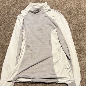 Mondetta Light Gray Long Sleeve Top